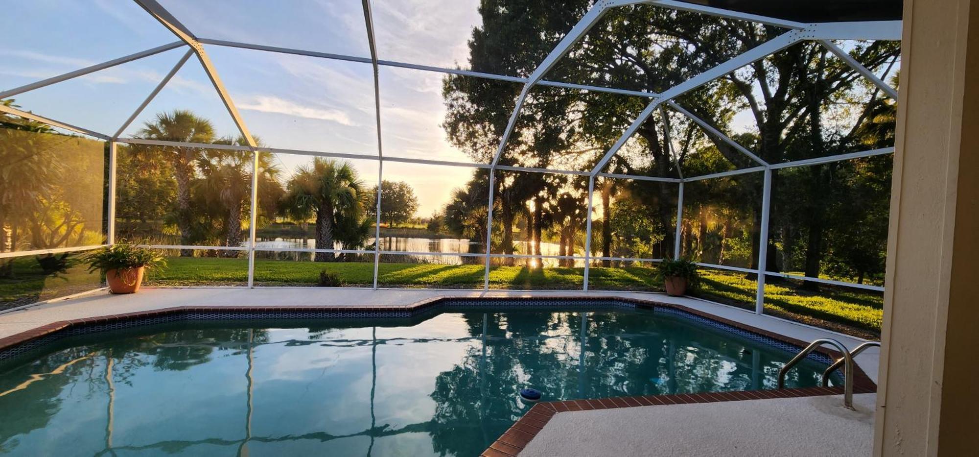 Luxury 3-Bedroom Home Near Beaches With Pool Vero Beach Exterior photo